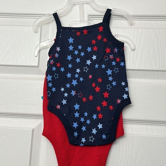 Baby girls 3-6 month bodysuits - Picture 3 of 4